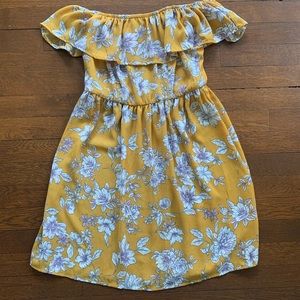 Short off-the-shoulder dress